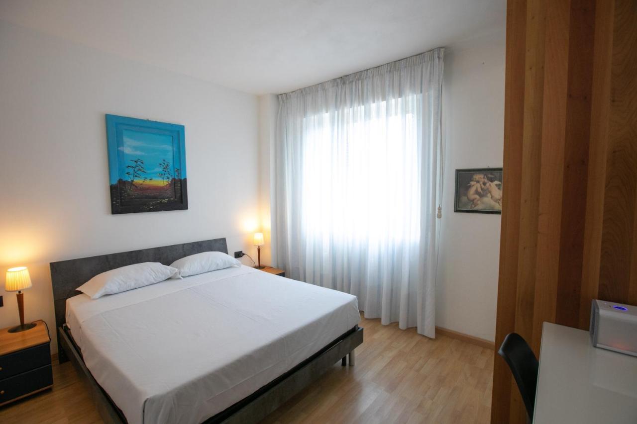 Mirea'S Rooms Ascoli Piceno Exterior photo