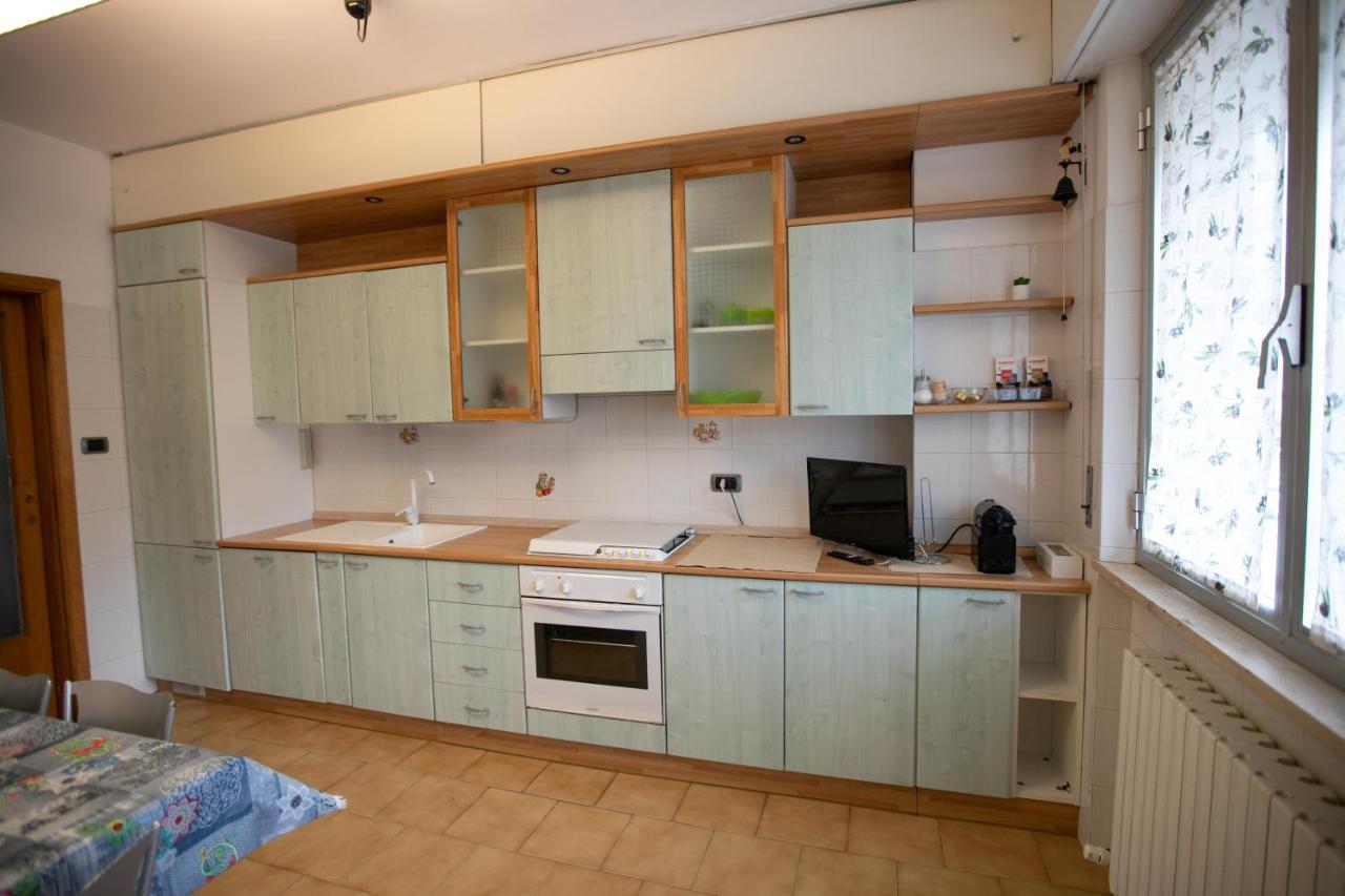 Mirea'S Rooms Ascoli Piceno Exterior photo