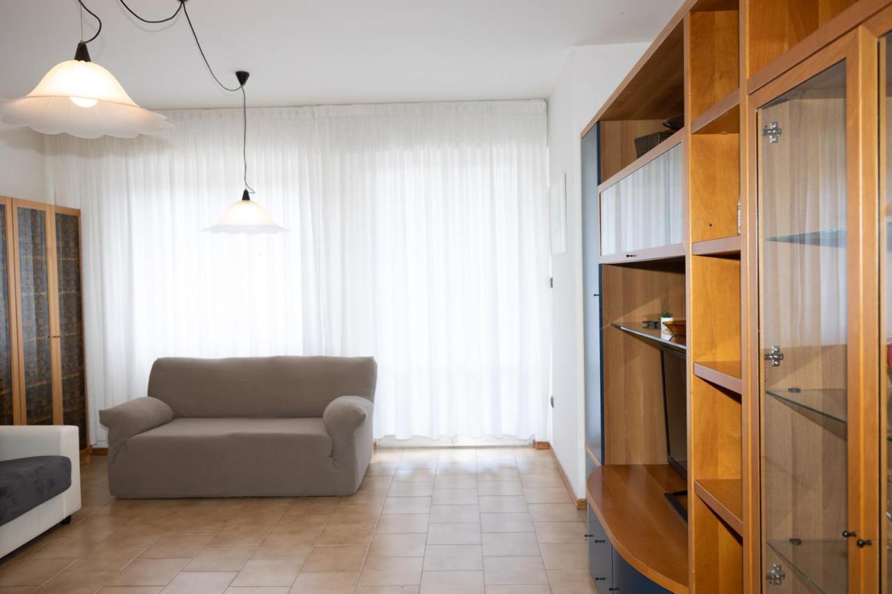 Mirea'S Rooms Ascoli Piceno Exterior photo